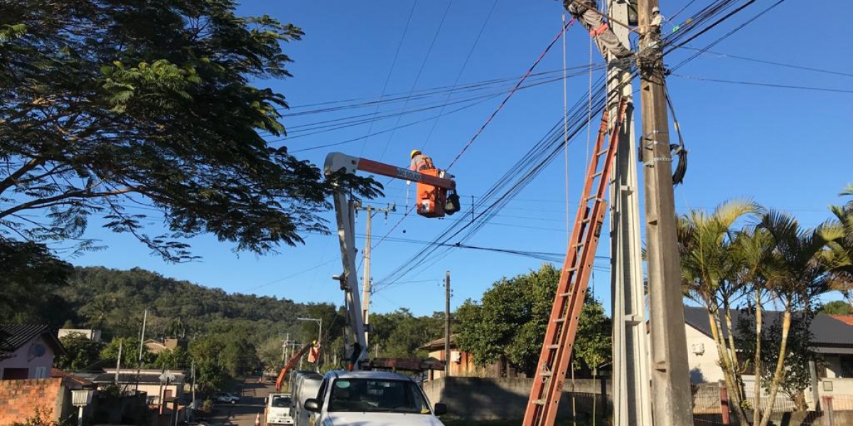 COOPERA dá dicas para economizar energia elétrica no verão