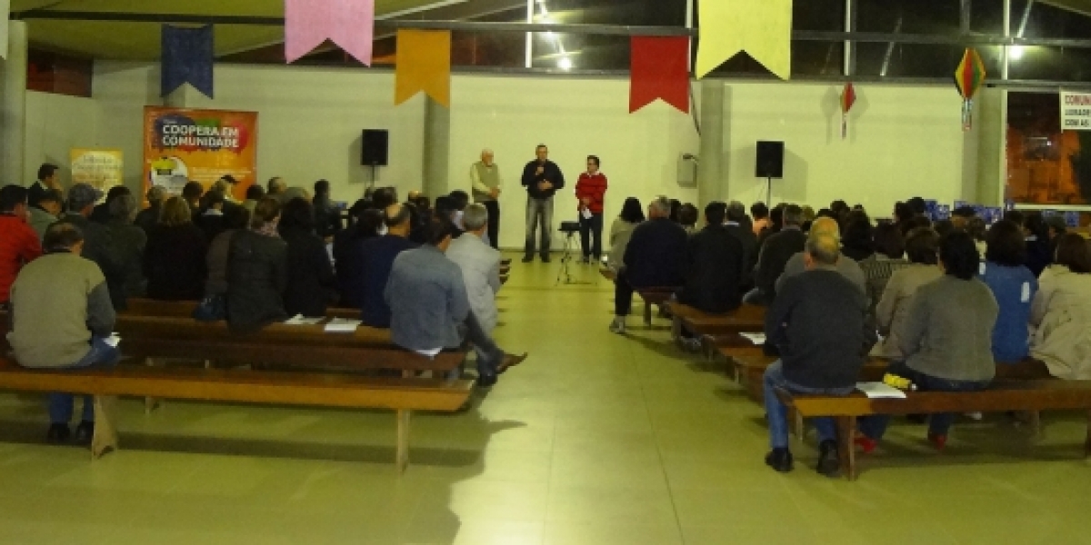 Cooperados bem informados no COOPERA em Comunidade