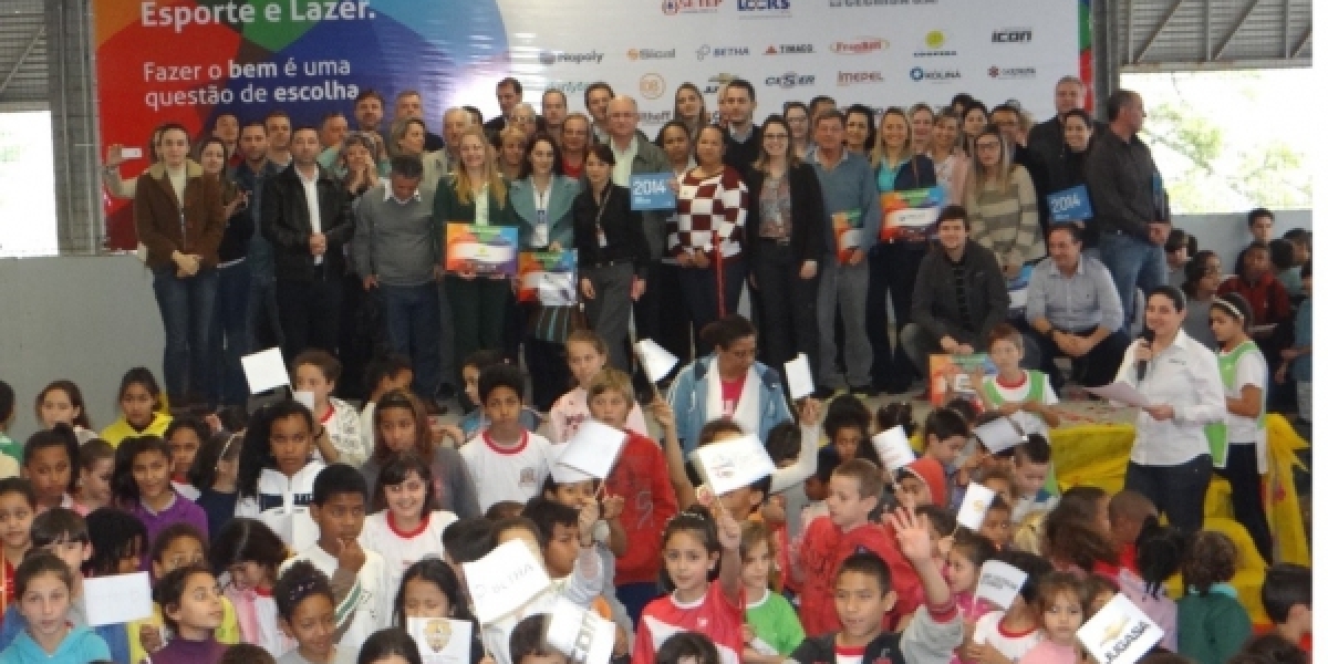 COOPERA recebe solenidade do Bairro da Juventude