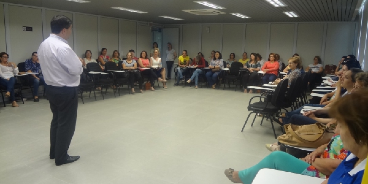 Núcleos Femininos da COOPERA participam de capacitação