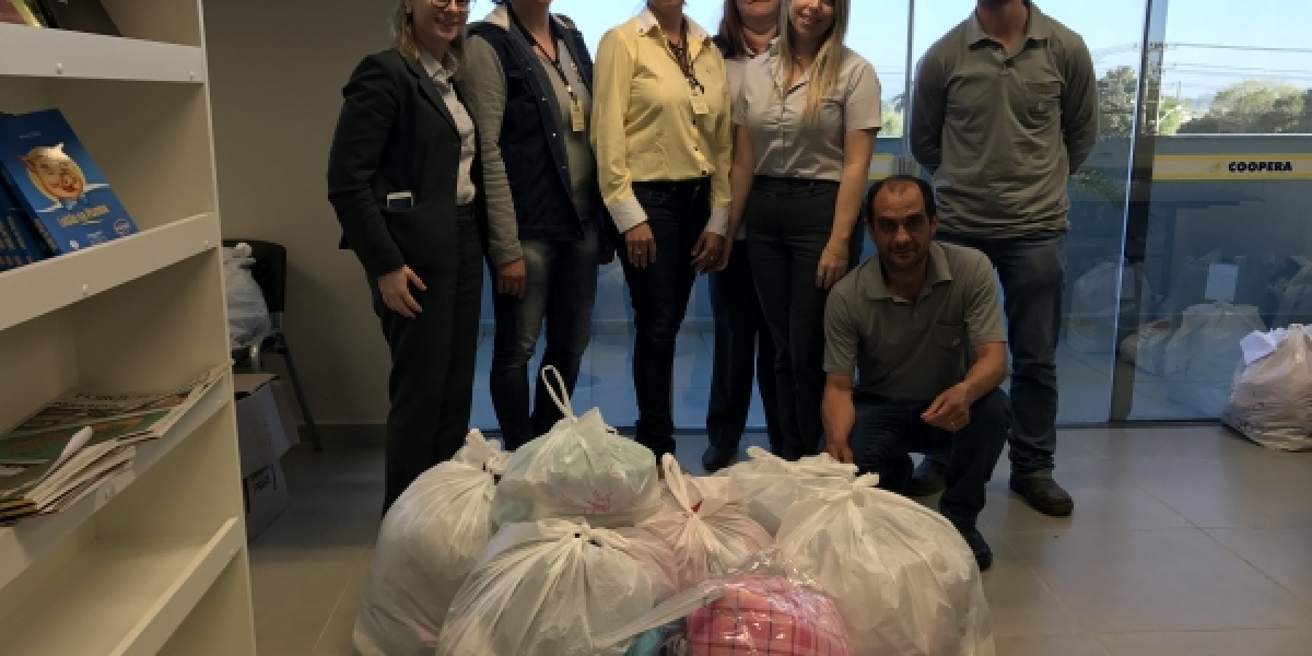 Campanha do Agasalho da COOPERA beneficia famílias da região
