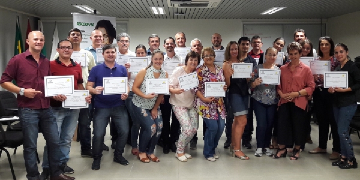 COOPERA forma mais um Núcleo Educativo Cooperativo