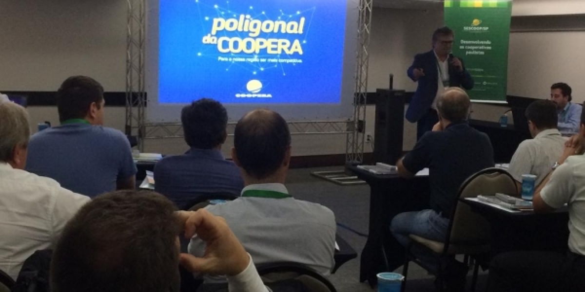COOPERA apresenta case em Fórum do Sistema Cooperativista em São Paulo