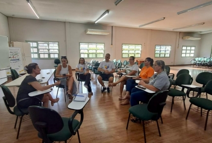 Coopera se une a associações locais para lançar o Brechó do Abraço em apoio ao autismo
