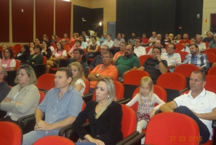 Assembleia Geral da COOPERA destaca investimentos  