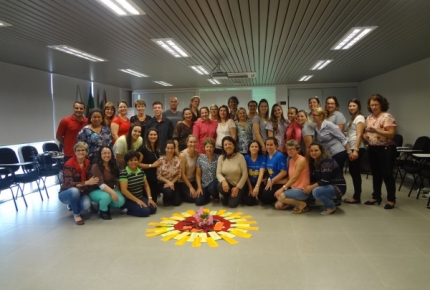 Professores do Cooperjovem participam de palestra na COOPERA