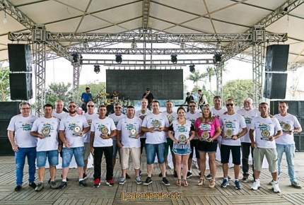 COOPERA em Família reuniu colaboradores e homenageou os jubilados