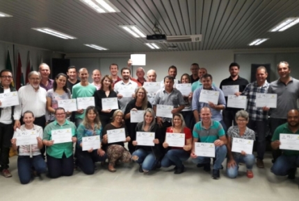 COOPERA forma mais um Núcleo Educativo Cooperativo