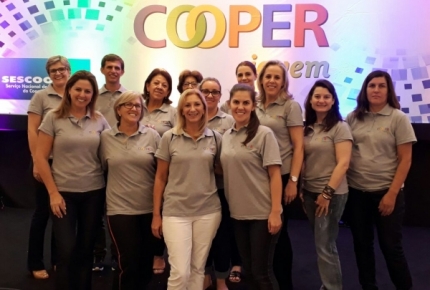 COOPERA tem projetos destacados em livro de boas práticas do COOPERJOVEM