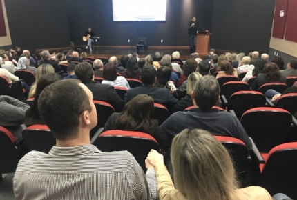   Jorge Trevisol faz palestra para casais em Forquilhinha