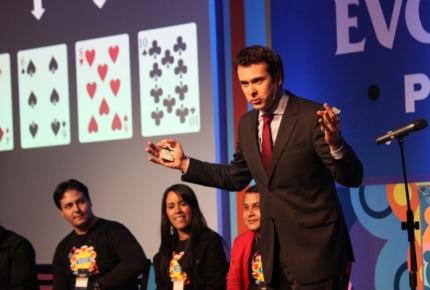 COOPERA promove palestra com o Mágico Marco Zanqueta